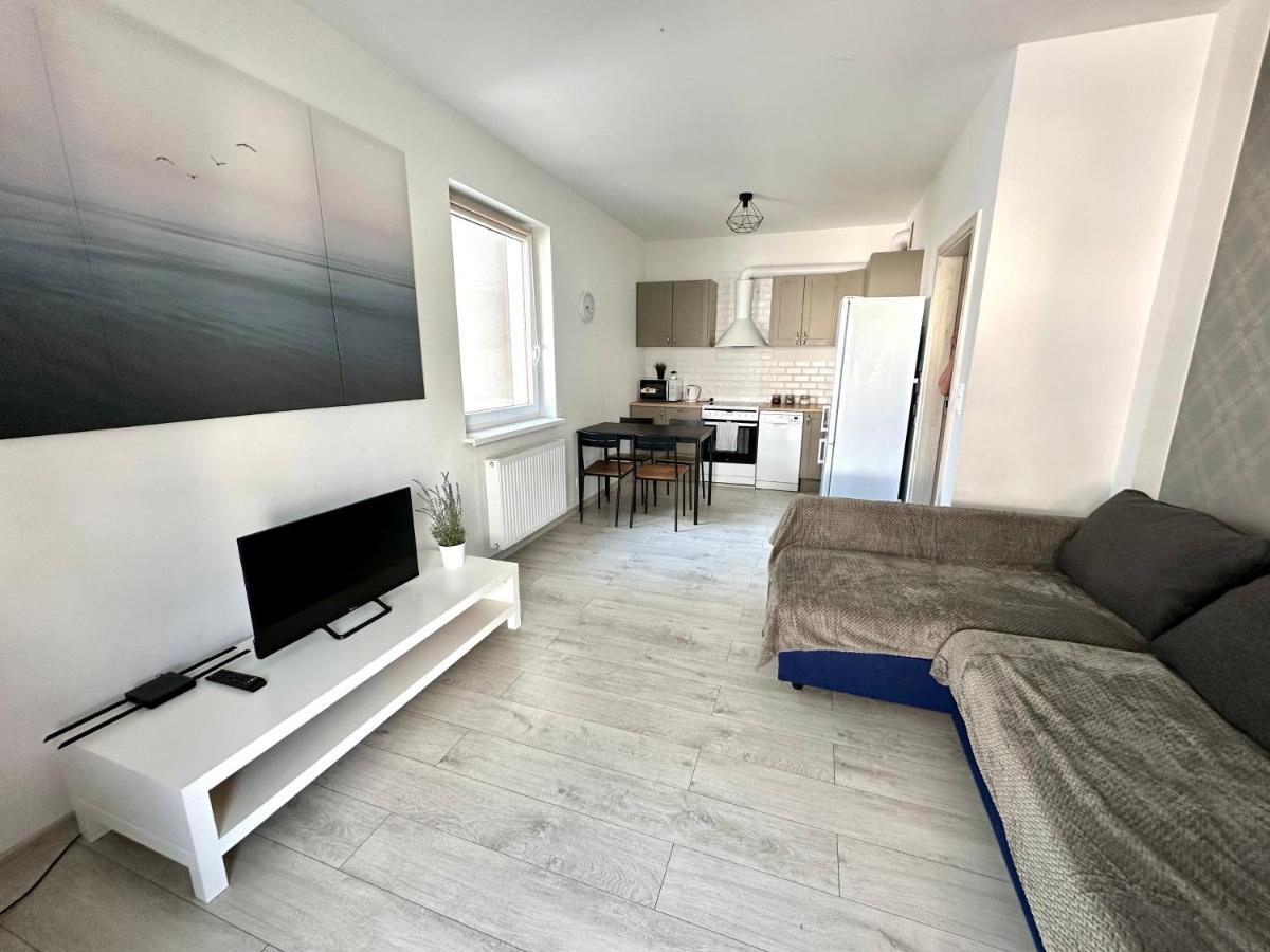 Sdh 1 Wolomin Comfortable Apartment Near Warsaw Exterior photo